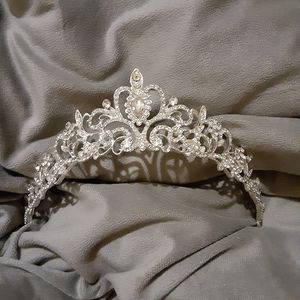 Diamond tiara